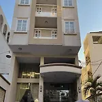 Spacious Dlux Maximum 2 Guests Per Room