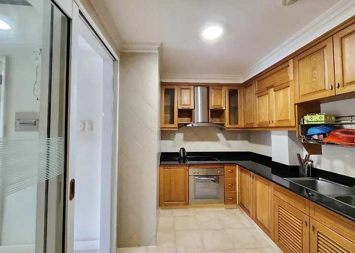 Spacious Dlux Maximum 2 Guests Per Room